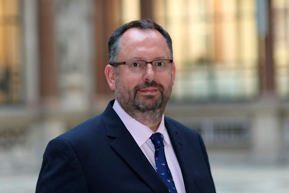 Andrew Staunton headshot